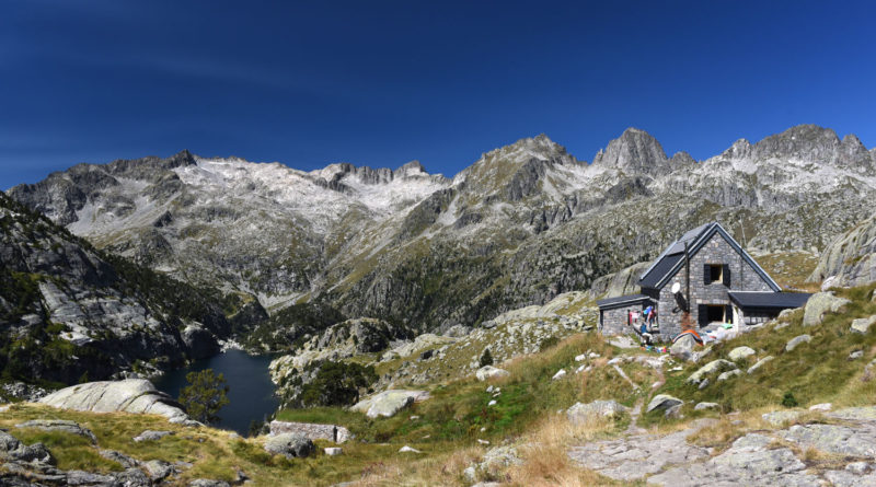 De la Presa de Cavallers al refugio de Ventosa i Calvell (y Estany Negre)